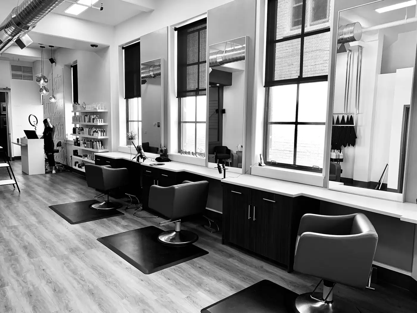 Arbeitsplätze im Salon Hair-Forst